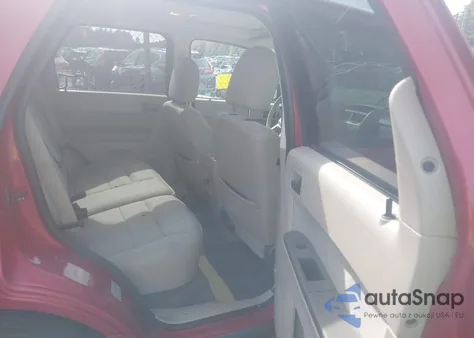 2011 Ford Escape Xlt from USA, damaged, VIN 1FMCU9D76BKA03730